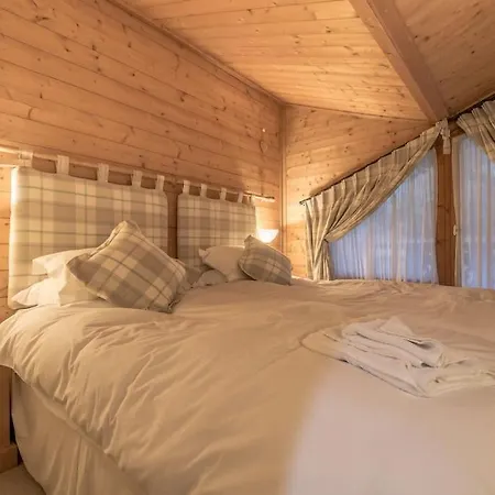 Superbe Chalet Apartament *